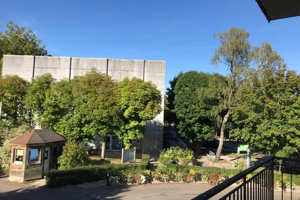 Vittel, Appt 55 M2, En Face Du Parc Thermal المظهر الخارجي الصورة